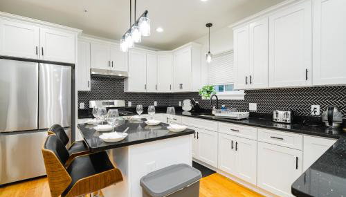 4BR Worcester Family Apt - Spacious Kitchen - Near Parks & Dining - Summer Ready 16-1 - Foto 5