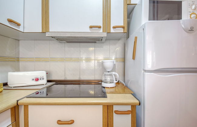 Apartment in Roses Near Platja del Eastrell - Photo 19