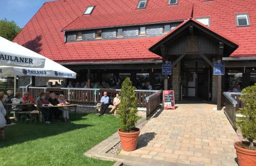 Berggasthof Heuberghaus, direkt am Rennsteig - Foto 14