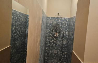 Bilocale di Prestigio a pochi passi a piedi dallo IEO 10 minuti in auto da HUMANITAS 15 minuti dal centro di Milano - Foto 14