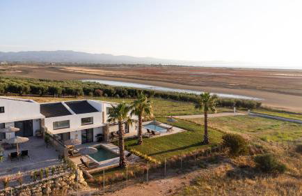 Flamingo View Suites & Villas - Photo 40