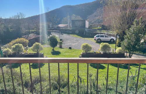 Los Chozos de la Braña - Foto 2