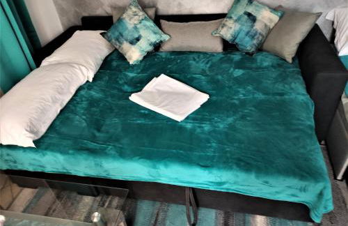 Silver Home - Photo 16