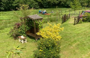 Shepherds Hut (Benny's) - Photo 10