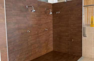 Costa SPA Piscinas de lujo - Playa las Catedrales - Foto 19