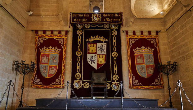 Entrada al castillo de Almodóvar del Río - Foto 4, Sala del trono