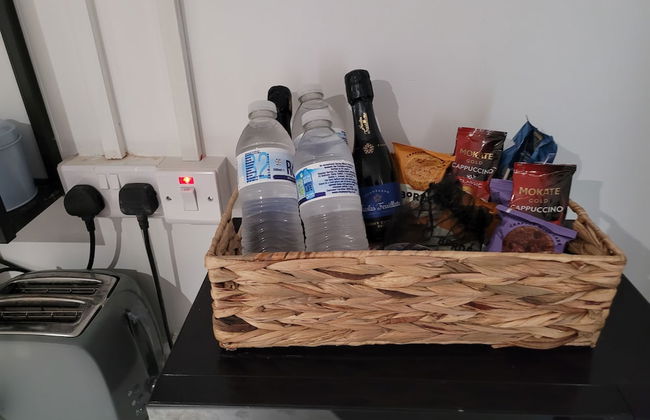 Hidden Treasure- 2 Beds Sleeps 3 Gillingham - Foto 26