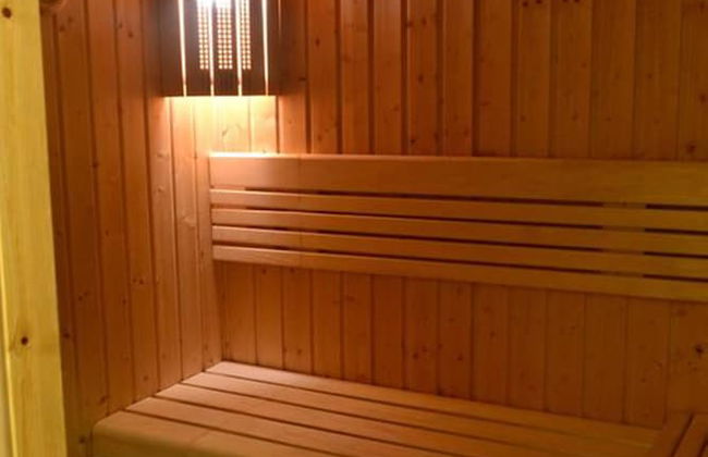 Executive Suites - Photo 31