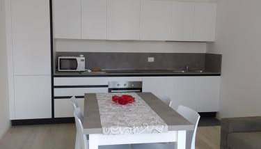 Jesolo Appartamenti F2 - Coral Red - Photo 1