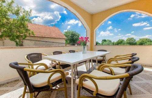 Rural Escape with Pool - Villa Krka - Foto 4