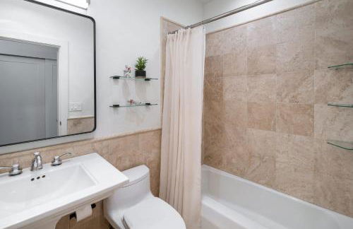 1 Block to Gondola Updated Top-Floor 2BR 2BA - Foto 61