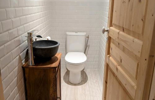 Grande ferme de 250m2 rénovée au charme rustique - Foto 36