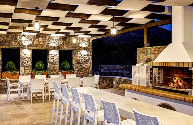 Great Villa, Enormous Pool, Nice Location near Village Sisi - Foto 32