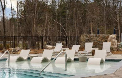 Landing Stylish 1BD Pool Clubhouse - Photo 23