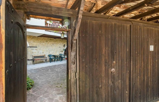 Lovely 5-bed Authentic House in the Arbanasi - Foto 39