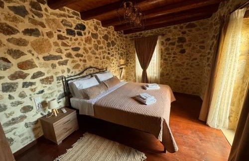 Hercules Traditional Houses - Photo 56