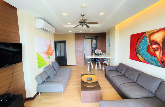 Sea and Sky Condominium by Lofty - Photo 15