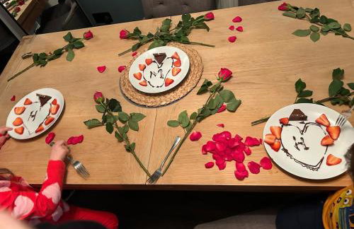 The BEST house in Bury - Photo 18