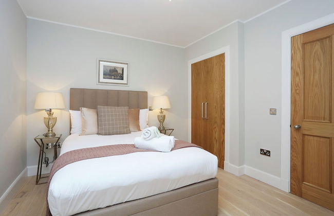 JOIVY Newly Refurbished Apartment on the Historic Royal Mile - Foto 3