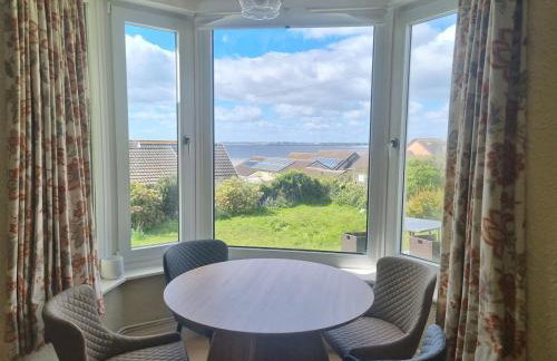 Sea View Home in lovely Ogmore-by-Sea - Foto 6