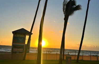 South Florida Spacious Oasis 4BR Retreat with 2 King Beds, Amazing Pool, near Beaches - Photo 8