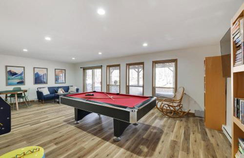 Serene Escape at Big Bass Lake & Pool Access - Foto 39