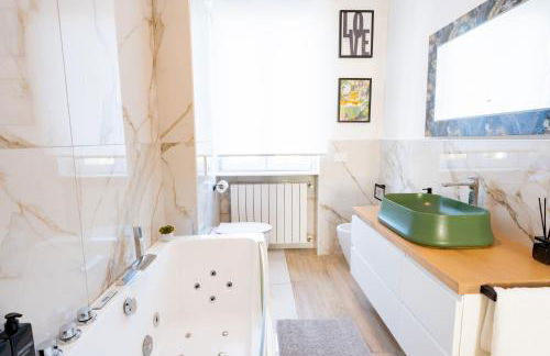 Blu Iris - Deluxe apartment with jacuzzi - Foto 24