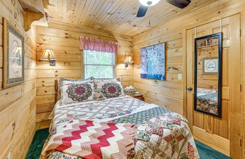 11 Mi to Dtwn Franklin Cabin with Porch! - Foto 14