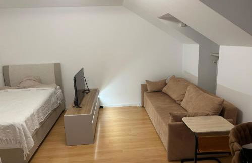 Schmuckstück in München-Giesing - Foto 1