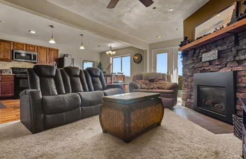 Summit205C Across From Village Sleep 10 VIEWS WiFi Fireplace - Foto 1