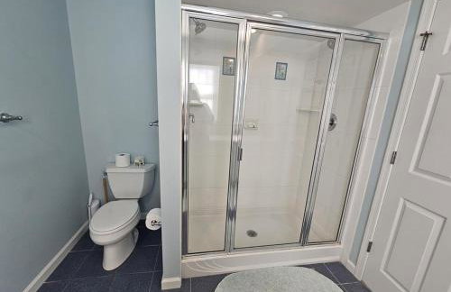 Single Family, Ocean Block, Wifi, Washer And Dryer, Second 2Nd Home From The Ocean! 2Nd From Ocean Contemporary Ship Bottom Home 14010 - Photo 17