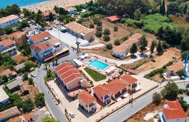 Skala - Villa - Sleeps 7 - Parking - Garden - Photo 33