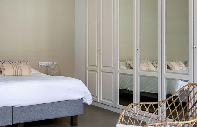 Luxury Villa in Sint-Idesbald with Hot Tub - Photo 10