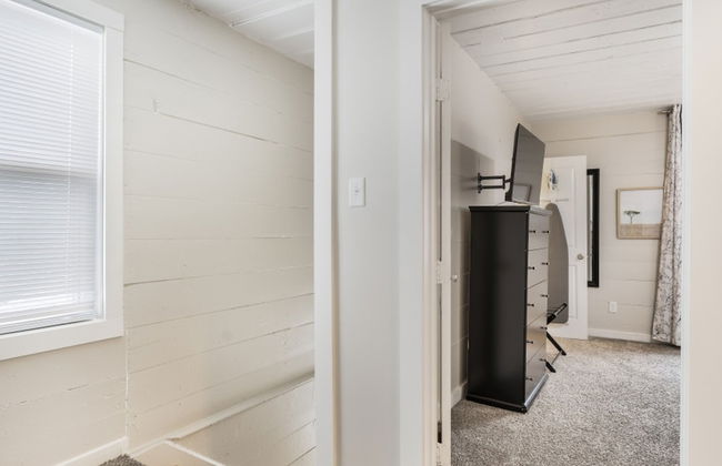 Stockyards- 4min Pet Friendly 3BR Luxe Gem - Foto 78