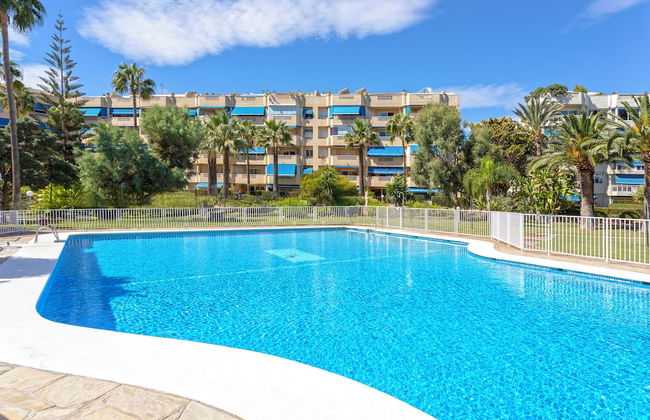 Sunstay Costa Lago Flat II Torremolinos - Foto 1