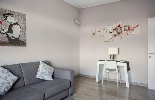 Bright Apartment with Canal Balcony - Foto 2