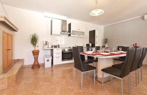 Amazing Home In Frkeci With Wifi - Foto 25