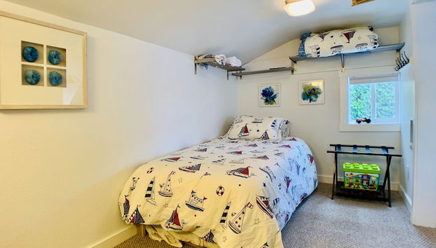 Children's theme room