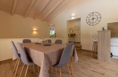 Beautiful villa Foska with private Pool near the beach - Photo 18