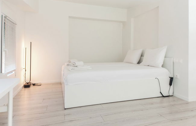 Marousi 2 Bd Luxury Living w Shared Pool - Foto 2