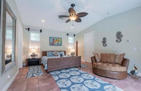 The Edison - Walking Distance to Gulf Course and Edison-Ford Winter Home - Foto 14