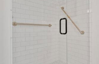 Boutique Style Condo Near Downtown Waterfront - Foto 47