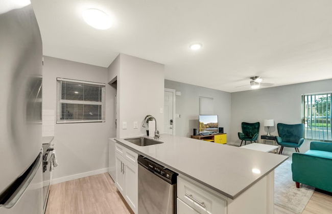 Modern 2BR Near UT Hyde Park Evonify - Foto 7