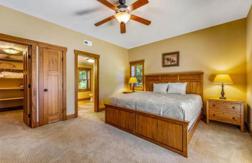 Steelhead Chalet 23 - Tamarack Resort - Deck - Garage - WiFi - Hot tub - Foto 35