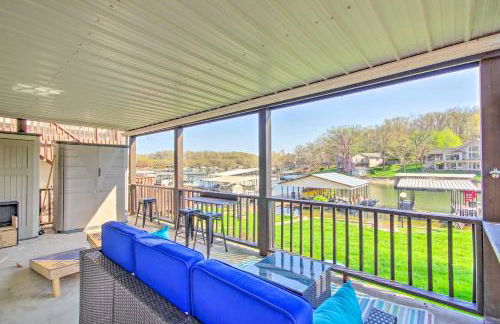 Boat Slip, Fire Pit Lakefront Sunrise Beach Home! - Foto 1