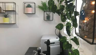 Maison 4 chambres jardin et parking - Photo 3