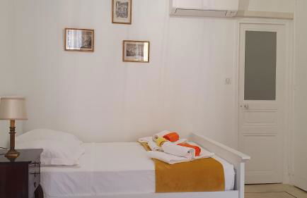 Bel Appartement Typique proche du Palais et Plages - Photo 6