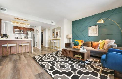 HostWise Stays - Grandview Balcony with Stunning Skyline Views - Foto 15