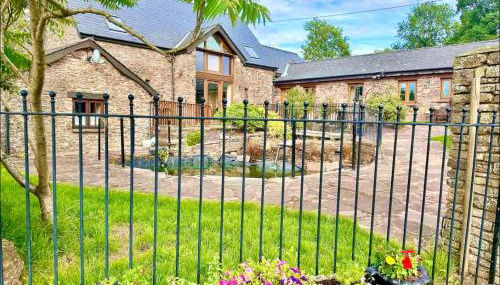 Luxury 4 bed former hay loft SLEEPS 6 - Foto 2