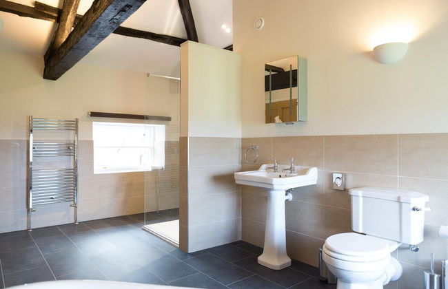 Characterful Couples Getaway in a Country Estate - Foto 8